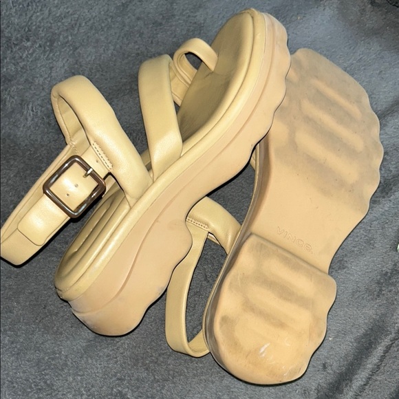 Vince Cream Sandals with Chunky Platform Sole - Picture 8 of 9
